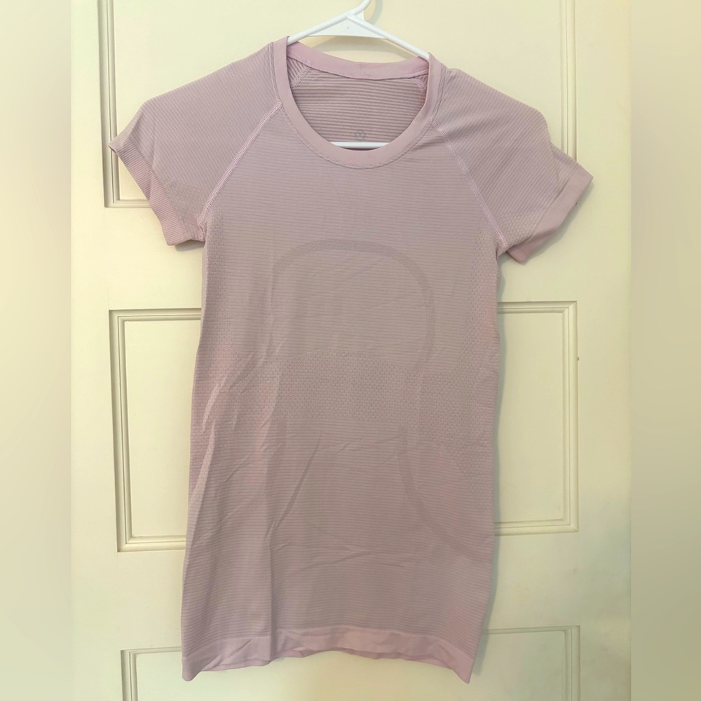 Purple lululemon swiftly tech
